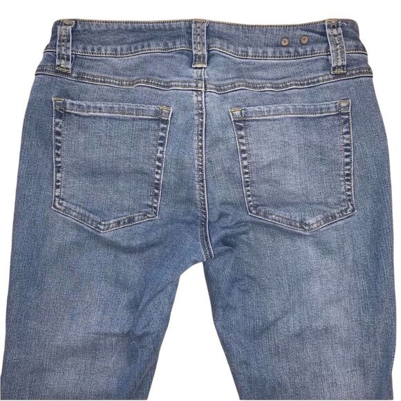 CAbi La Jolla Cropped Skinny w/ Zipper Hems Sz 6 - Picture 3 of 7